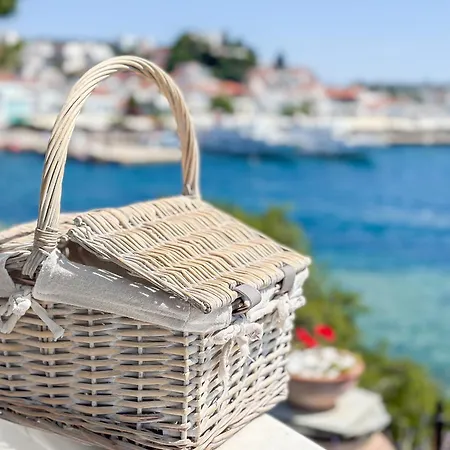 Ourania's Mansion Gasthuis