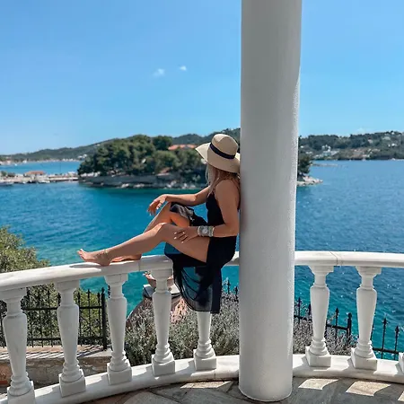 Ourania's Mansion 4* Skiathos Chora